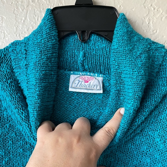 Vintage Cowl Neck Sweater - Picture 4 of 9